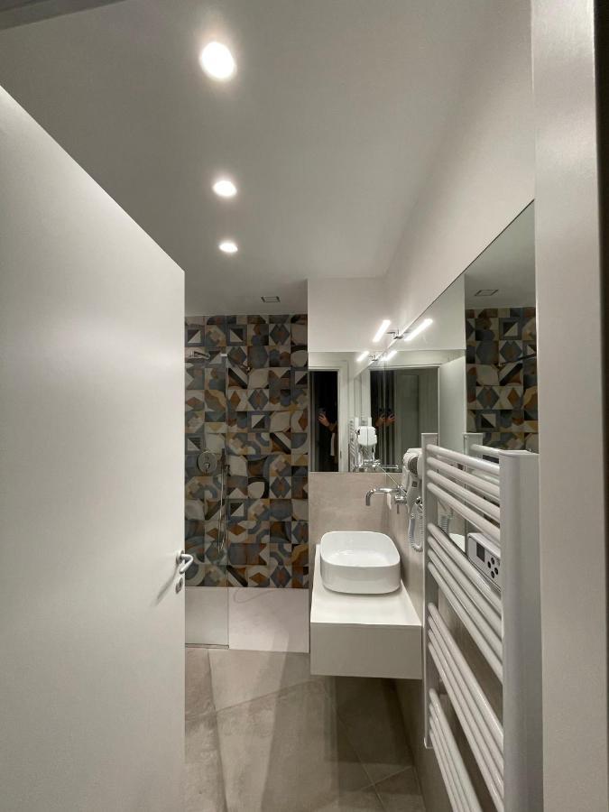 The Jungle Home Naples Luaran gambar